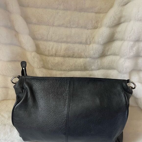 Christine Price leather black travel handbag with silver tone hardwares … - Picture 12 of 13